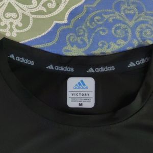 Original Adidas Sports T Shirt Never Used