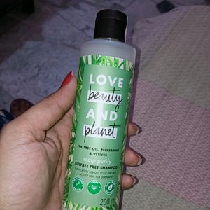 Love Beauty Shampu