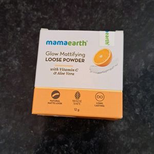 Mamaearth Glow Mattifying Loose Powder