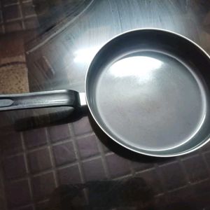 GOOD QUALITY FRYING PAN WITH FIBER HANDLE BLACK