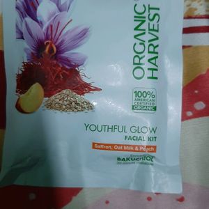 Organic Harvest Glow Facial Kit