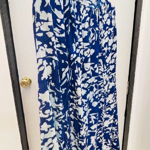 XL Long Blue Floral skirt