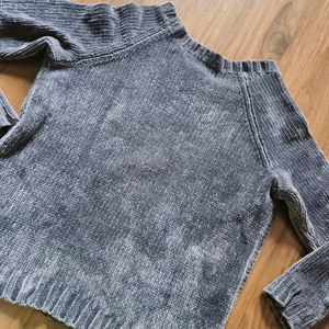 grey velvet top woolen