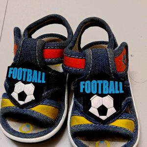 Cutewalk babyhug football Sandal.