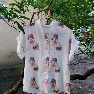 BIRTHDAY SALE ❤️ White printed shirt.