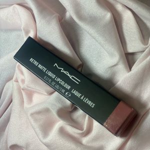 MAC RETRO LIQUID LIPSTICK- TOPPED WITH BRANDY