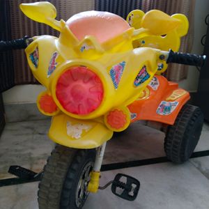 Hilton Bajaj Plastic Kids Tricycle Part 2