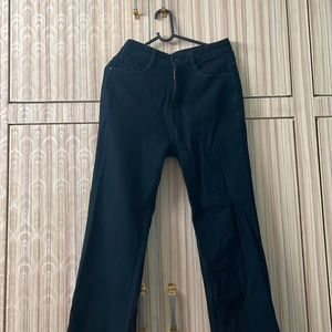 Black Straight Fit Jeans (Regular Waist)