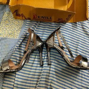 New Unused Premium Party Wear Heels