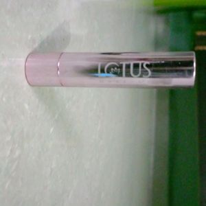 LOTUS BRANDED LIPSTICK