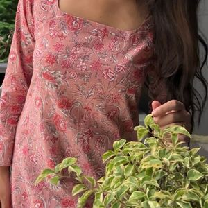 Mavya pink kurti❤️