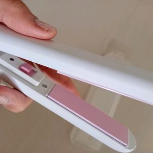 Mini Hair Straightener