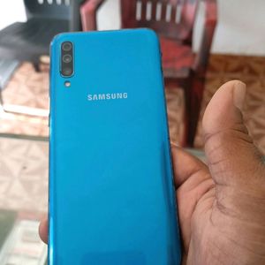 Samsung Galaxy A50