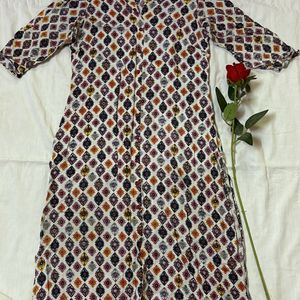 Avaasa Multicolour Cotton Kurti