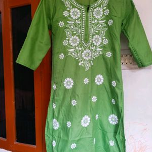 GREEN CHICKENKARI KURTA