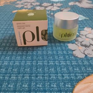 Plum Green Tea Renewed Clarity Night Gel