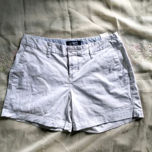 White Shorts Old Navy