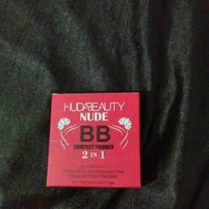 HUDA Beauty BB Compact Powder 2 In 1