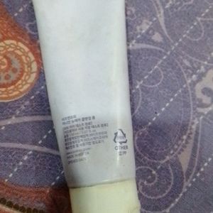 Instree Onion Repair Cleansing Foam