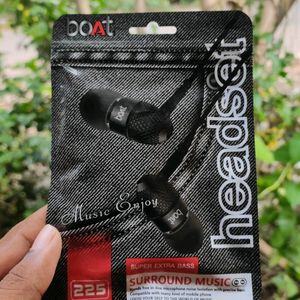 Brand New Boat Earphones