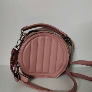 cute and pinteresty peach colour sling bag