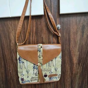 Kleio Sling Bag