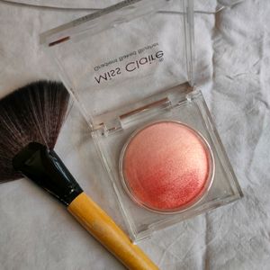 Miss Claire Gradient Baked Highlighter