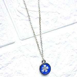 Mini Floral Necklace