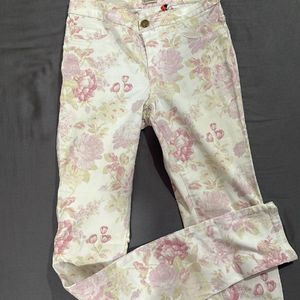 PRINTED JEANS