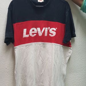 Levi's Tshirt (Men's)