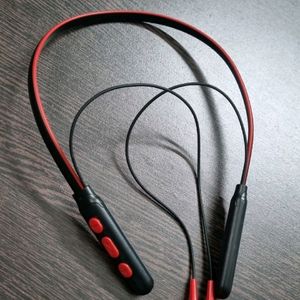 B11 Neckband Red&Black InEar Headphones.
