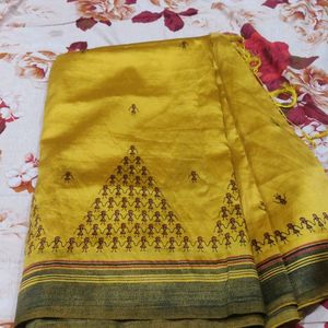 Gold Colour Beautiful Artsilk Saree