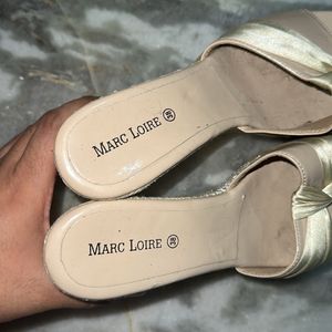 Marc Lorie Knot Wedges