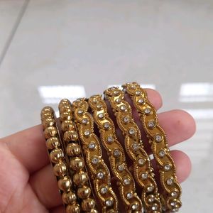 Combo Of 6 Bangles...