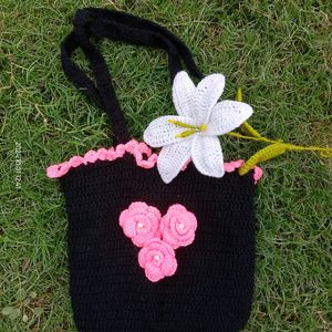 Crochet Black With Baby Pink Aesthetic Bag 🌸🌷