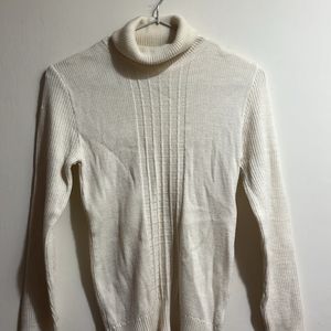 Off White Inner Turtle Neck