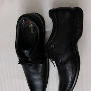 Vorth Brand Men Black Lace-up Leather Formal Shoes