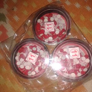 Kumkum Red Bindi(Medium/1 Box)😱