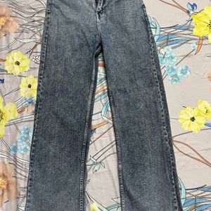 Women Stright Fit Denims