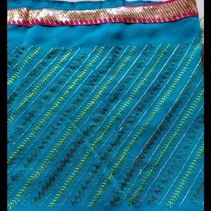 New Beautiful Saree With Blouse Pc