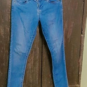 Comfortable Jeans for Girls & Women