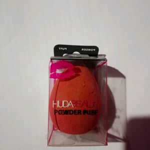 HUDA BEAUTY POWDER PULL