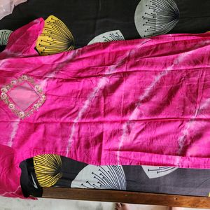 Pink Kurta And Peach Dupatta Set