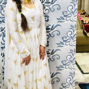 It is a Beautiful Pakistani Dress