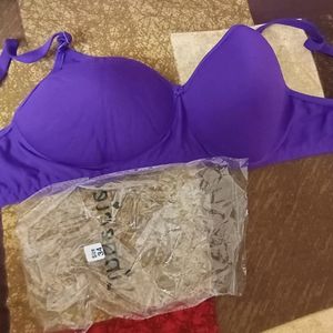 Women Padded Tshirt Bra..