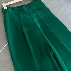 Green Pant