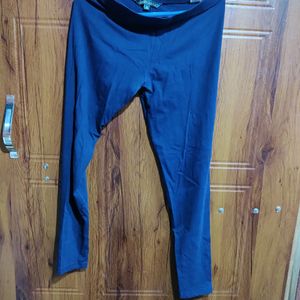 Avaasa Blue Ankle Leggings