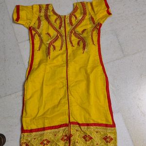 Kurti,36,bright Yellow Likenew..dont Miss.