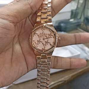 Michael Kors Premium watch for her 💕