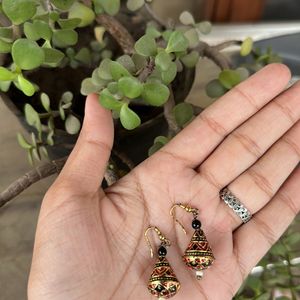 Pretty Small Jhumkis